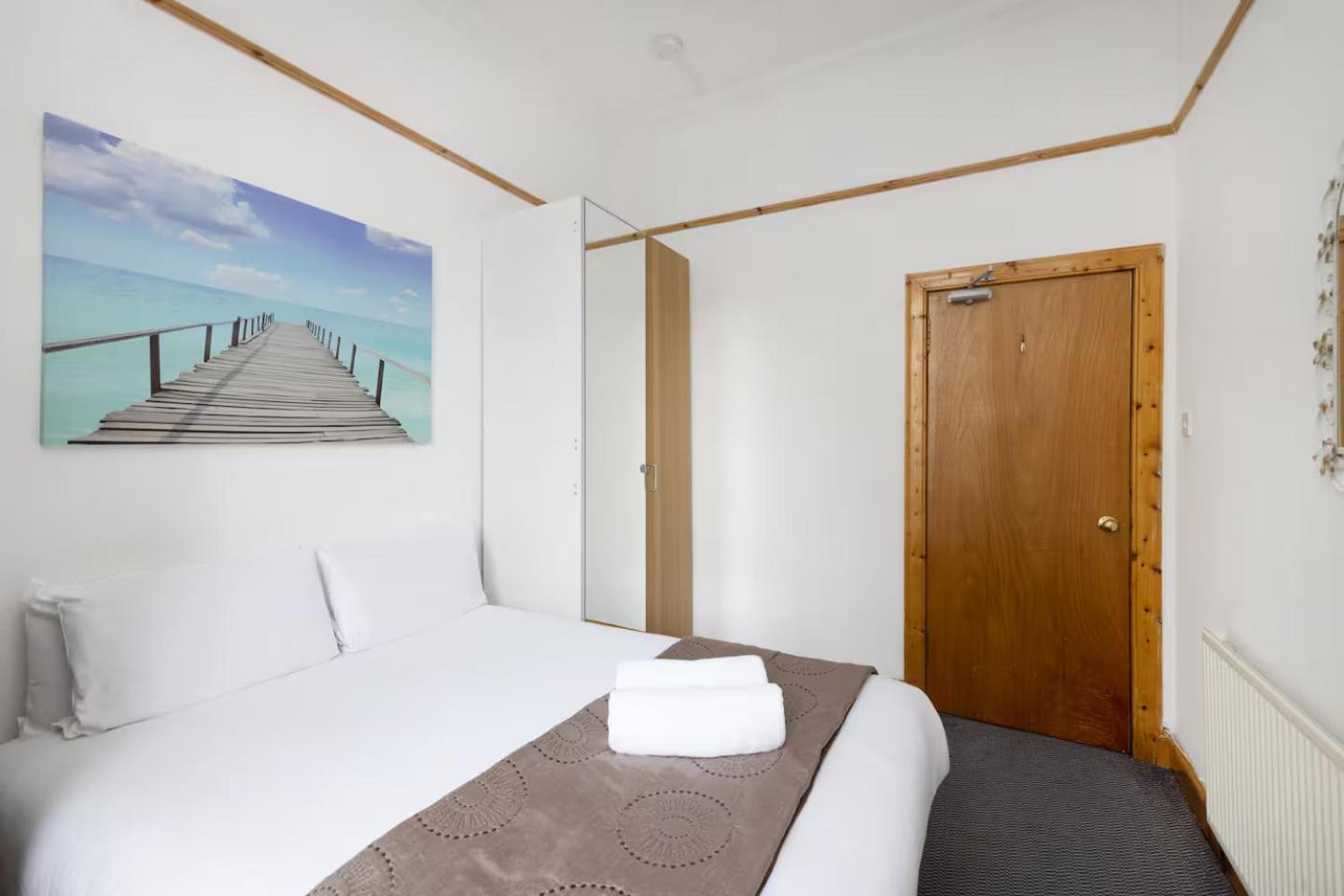 Joivy 3 Bed Flat In Old Town, Close To Grassmarket Эдинбург Экстерьер фото