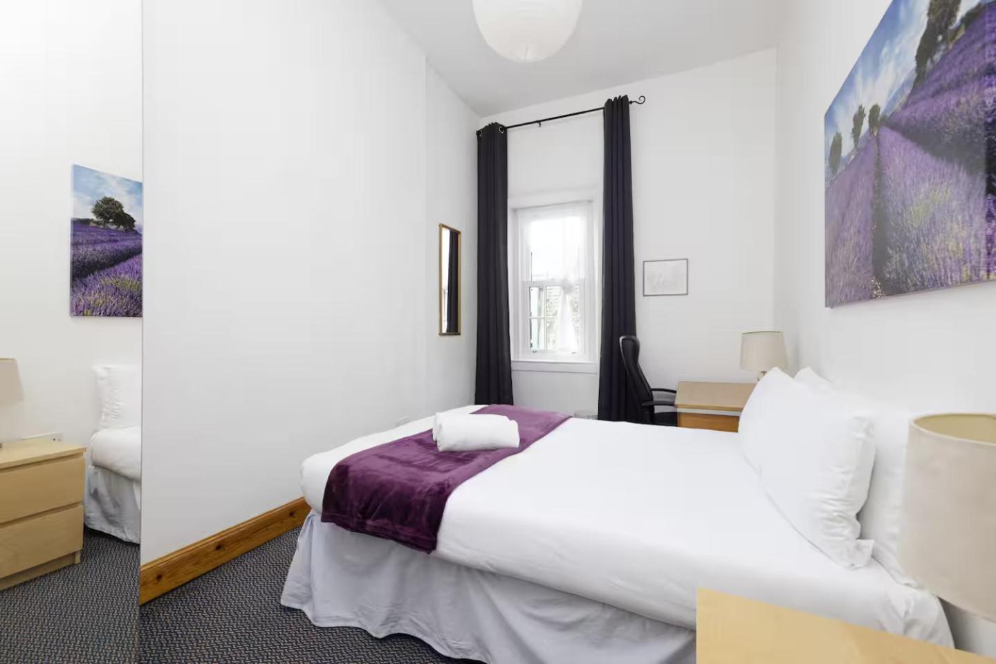 Joivy 3 Bed Flat In Old Town, Close To Grassmarket Эдинбург Экстерьер фото