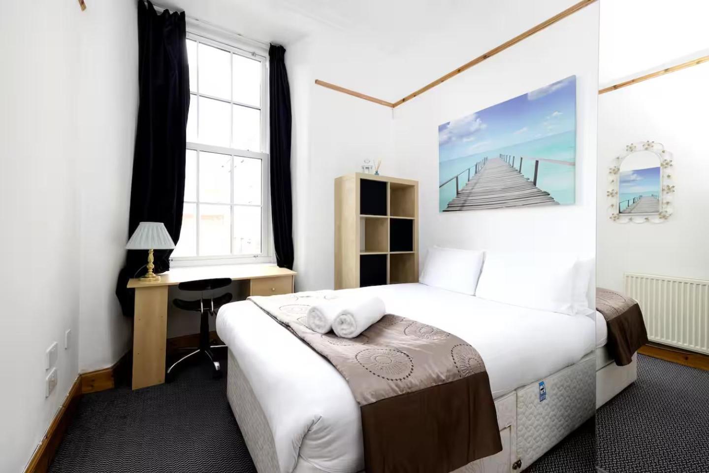 Joivy 3 Bed Flat In Old Town, Close To Grassmarket Эдинбург Экстерьер фото